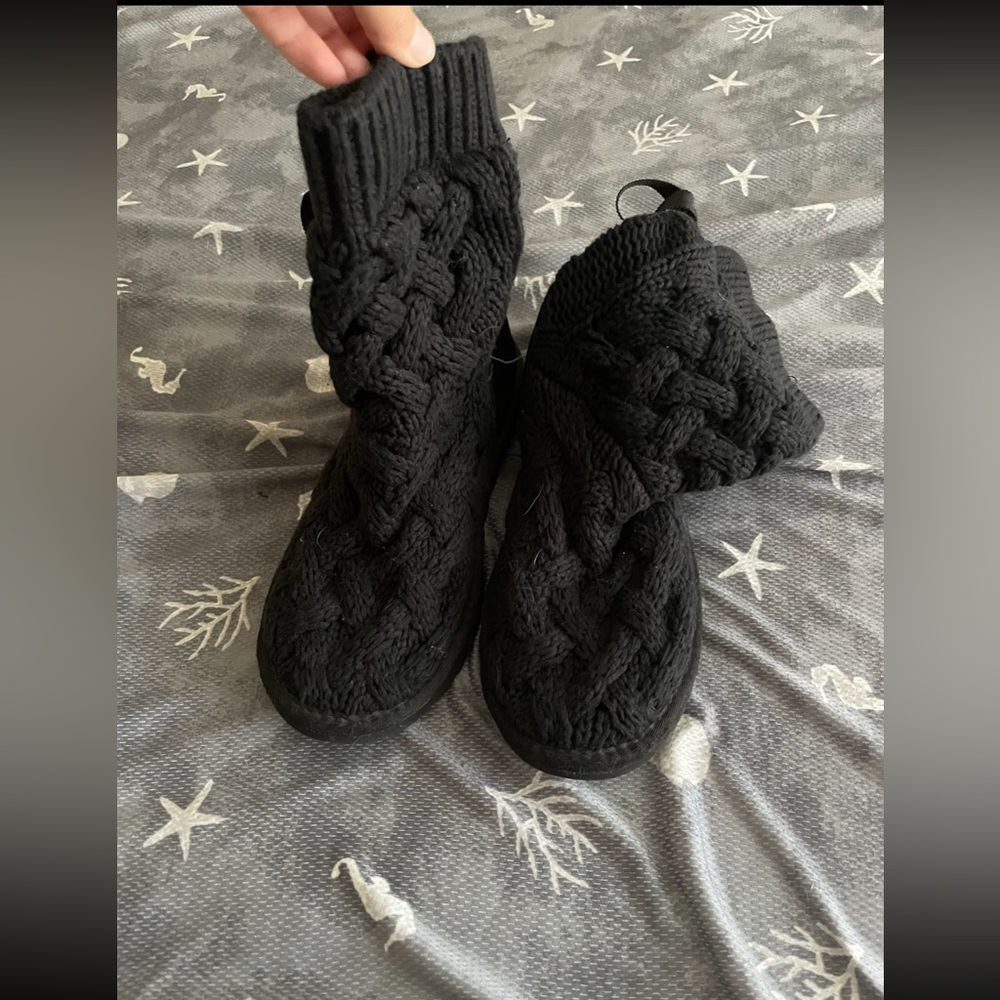 Ugg - Knit/Black